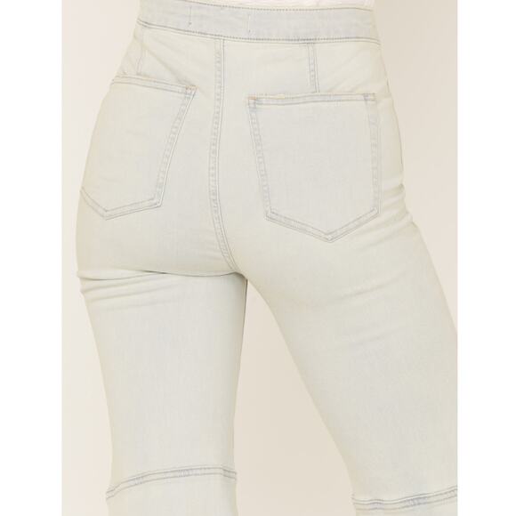 FREE PEOPLE NWT Light Wash High Rise Youthquake Cropped Flare Jeans Size 30 - Picture 3 of 9